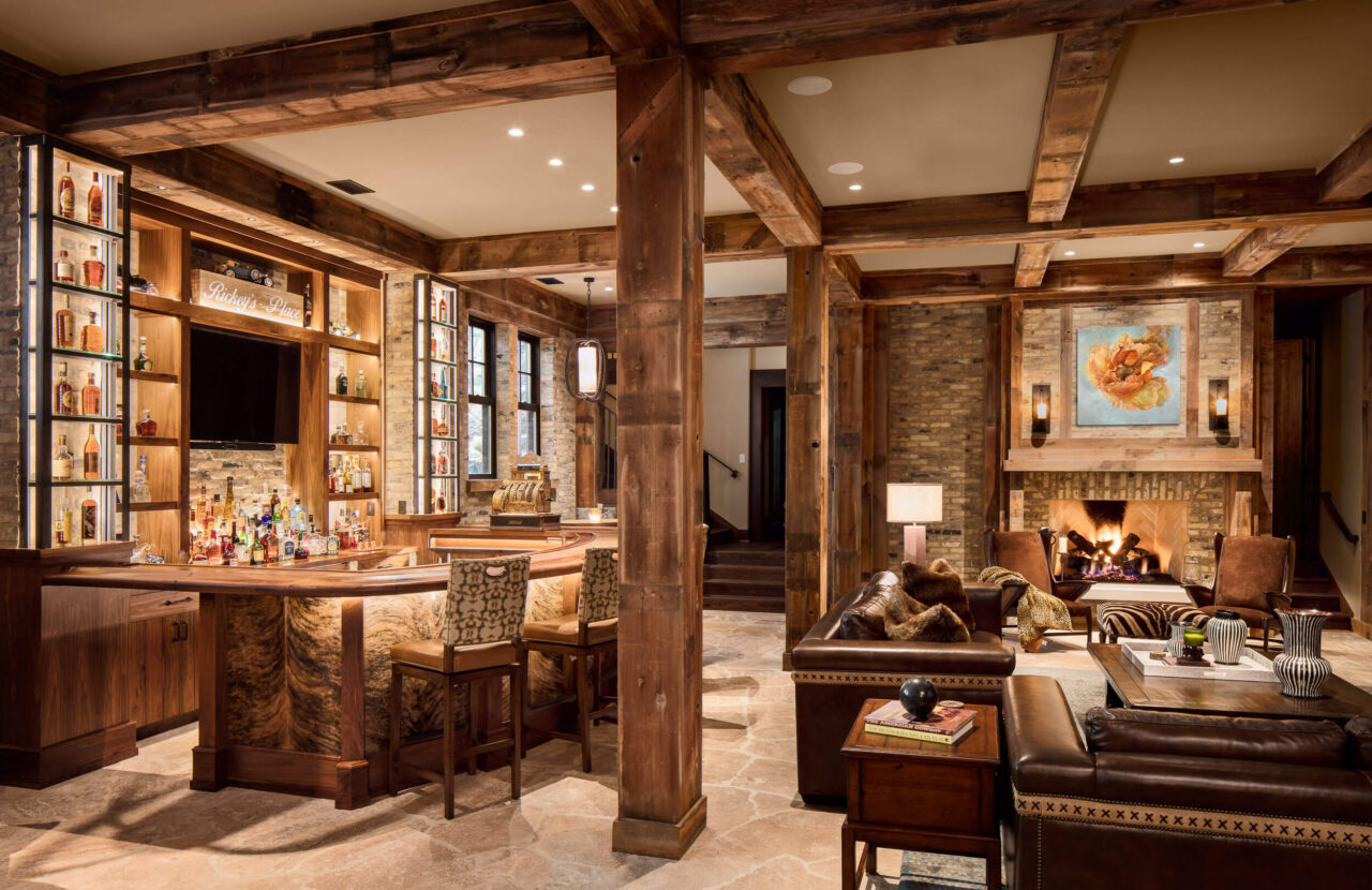 Lodge by the Lake | Peabody's Interiors